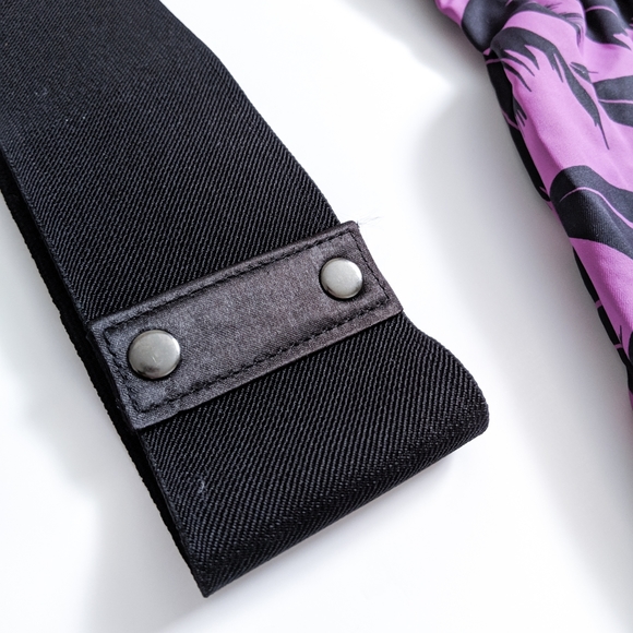 Guess Super Soft Dress with Belt - Picture 7 of 8